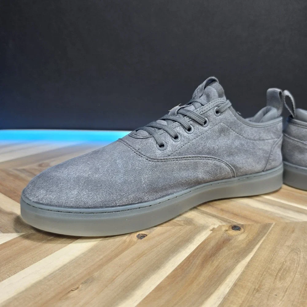 True Linkswear Future Staples FS-01 Golf Shoes Size 11.5 Gray Leather Spikeless